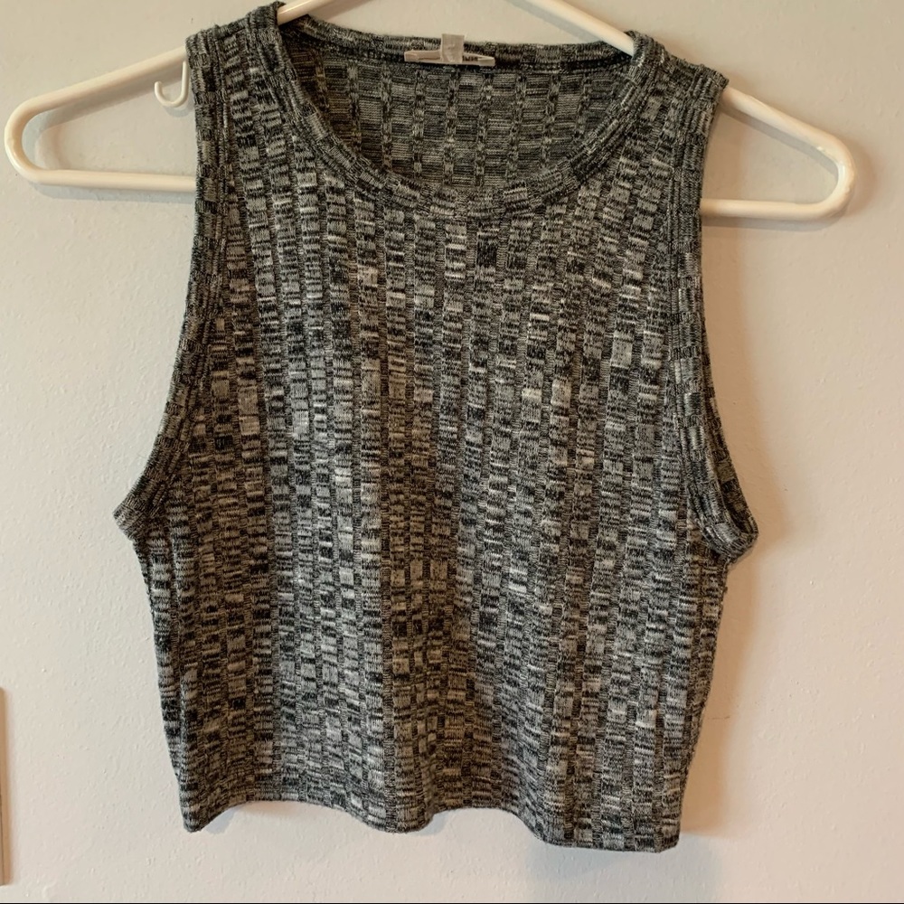 Wilfred Free Aritzia Crop Ribbed Tank Women’s Medium M Grey shirt